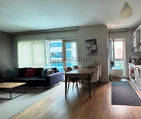 Dap Royal Towers'da 10.kat Deniz Manzaralı Büyük Tip Satılık 2+1 2