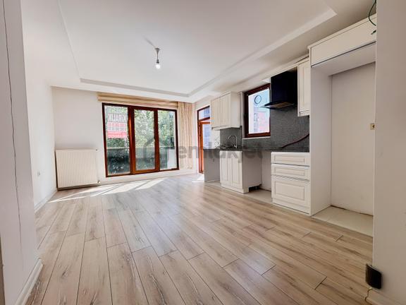 Ümmihan Abayaz'dan Atakum Yenimahalle'de Kiralık 1+1 Daire 2