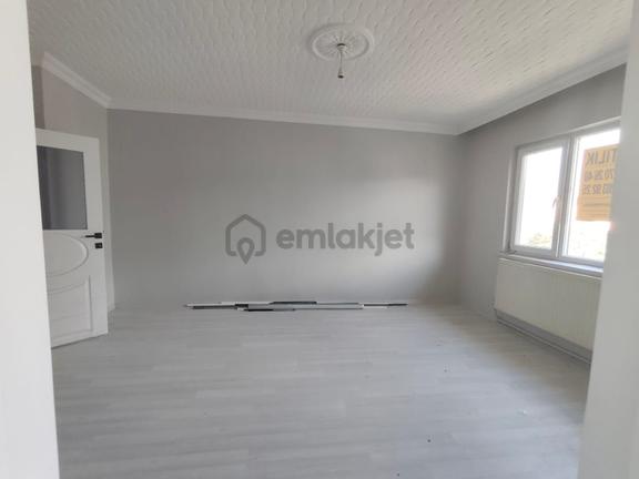 Yılmaz Gayrımenkulden 3+1 Geniş Yapılı Masrafsız Ön Cehe 2