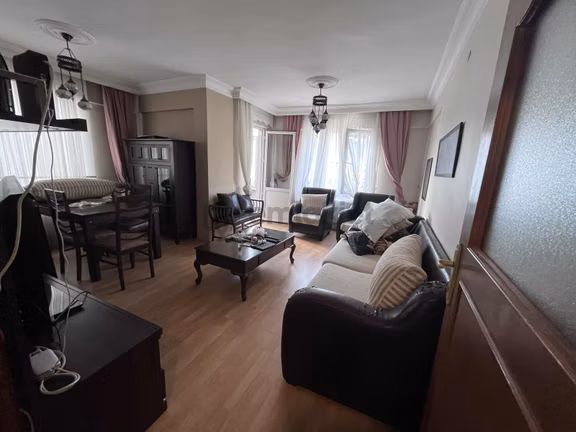 Maltepe Zümrütevler Mah 3+1 3. Kat Site İçerisinde Eşyalı Daire 2