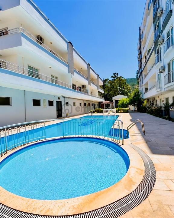 Merkez De Havuzlu Site İçinde Eşyalı Kiralık 2+1 Daire 1