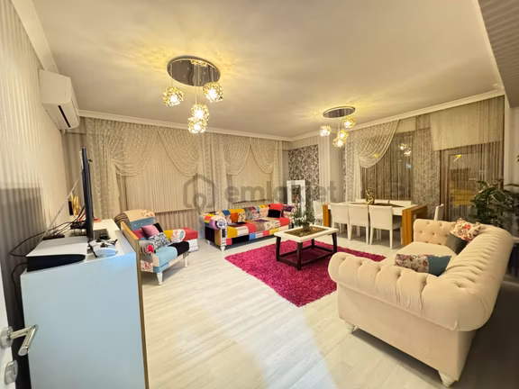 Seyrantepe Toplu Konutta Bakımlı 3+1 Acil Satılık Daire! 1