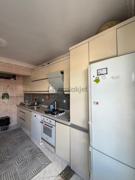 Sultanbeyli'de Acil Satılık 2+1 Daire Metroya 5dk 1