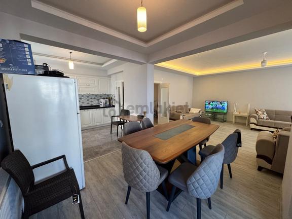 Yalıncak'ta Deniz Manzaralı 4+1 Satılık Daire 2