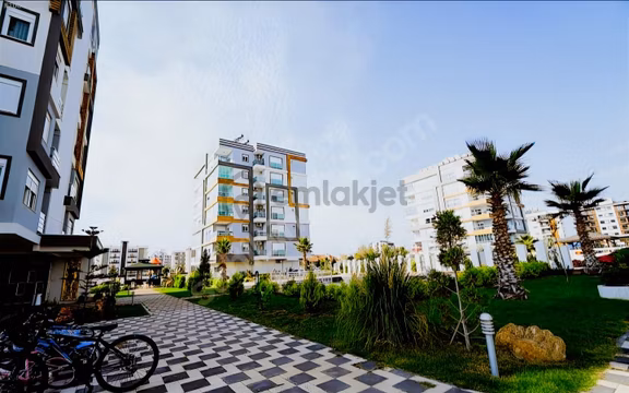 Kepez Göksu Mah.'de 3+1 Havuzlu Site İçerisinde Satılık Daire 2