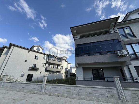 Ömerciklerde Fırsat 3+1! 130 M2 Çift Balkon Ebeveyn Banyo 1