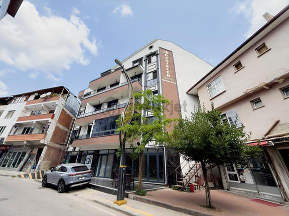 İzmit Tramvaya Yakın Kuruçeşme Merkezde Satılık 2+1 Daire 2