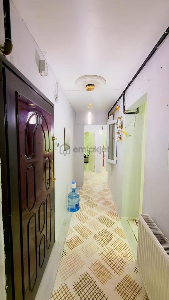 Tarihi Asansör Yakını 2+1 Satılık Daire 1