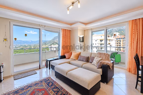 Alanya Mahmutlar'da Panoramik Manzaralı 2+1 Satılık Daire 2