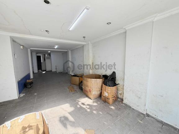 İşlek Cadde Üzeri 2 Katlı Vitrinli Dükkan-mağaza 250m2 2