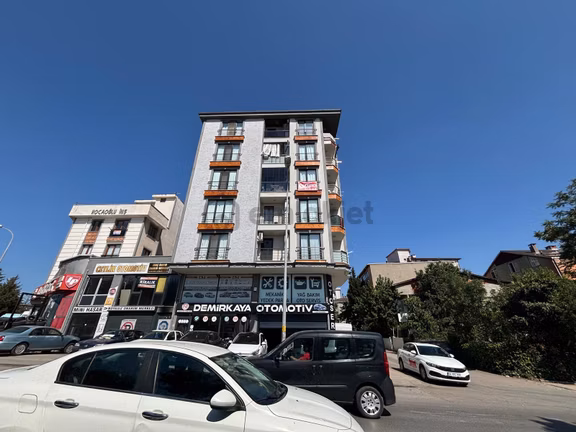 Pendik Kavakpınar Mahallesi Geniş Ve Ferah Satılık 2+1 Daire 1