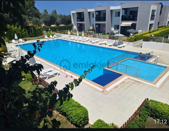Kuşadası Kadınlar Denizinde Eşyalı Kiralık Daire 1