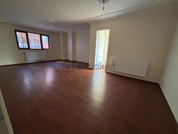 Yaylacıkta Merkezi Konumda Kiralık 2+1 Daire 105m² 1