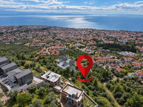 Mera Emlaktan Altınolukta Müstakil Tapulu 2 Villalık 677m2 Arsa 2