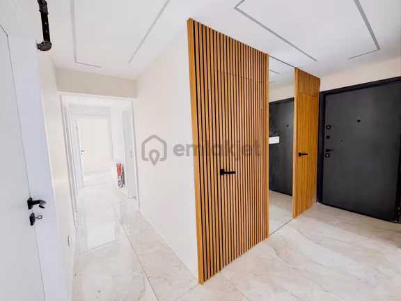 Ordu Bulvarı Yakını, Kapalı Mutfak, Sıfır Tadilatlı 3+1 Daire 1
