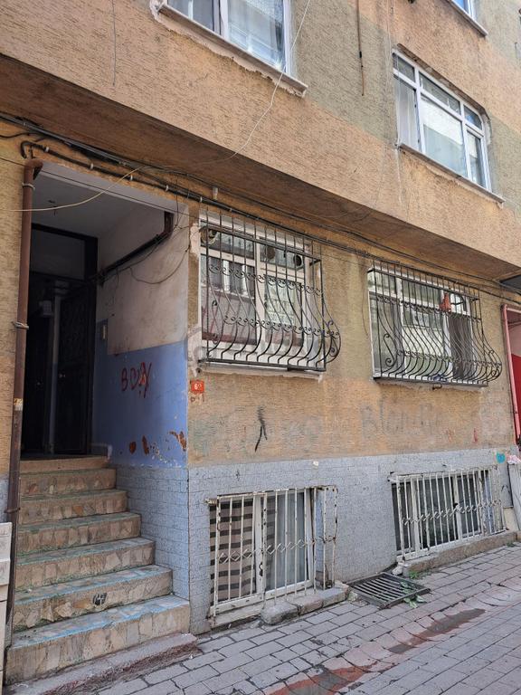 Toprak İnşaat...eski Cuma Pazarında Yatırımlık Acil Satılık 2+1!!!! 1