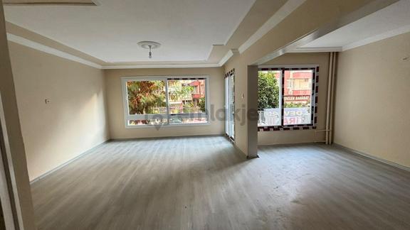 Pirireis Mah. Silifke Cad. Sahil & Dere Yanı Bakımlı Kiralık 2+1 1