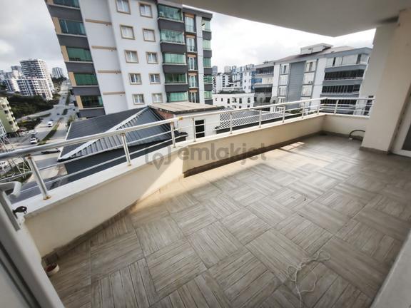 Atakum Caddeye Cephe Deniz Manzaralı Kiralık 3+1 Daire 2