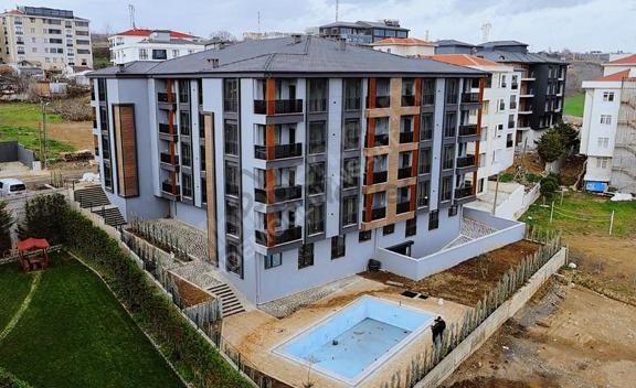Tekirdağ Merkez'de Hastaneye Yakın Havuzlu Site İçinde 1+1 2