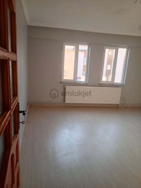 Edirne Sabuni'de Satılık 2+1 Merkezi Konumlu Daire 1
