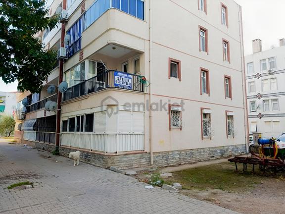 Altınova Merkez Belkent Sitesinde 3+1 Fırsat Daire 1