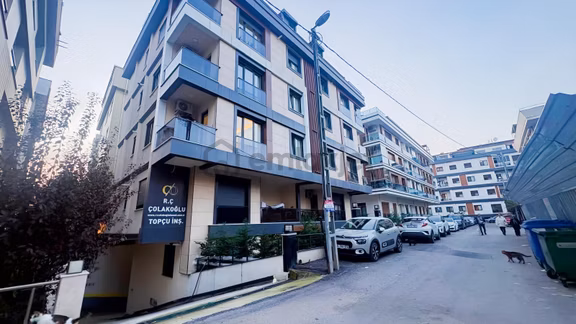 İdealtepe Sahilde Ayrı Mıtfak Balkonlu Geniş 1+1 Daire 2