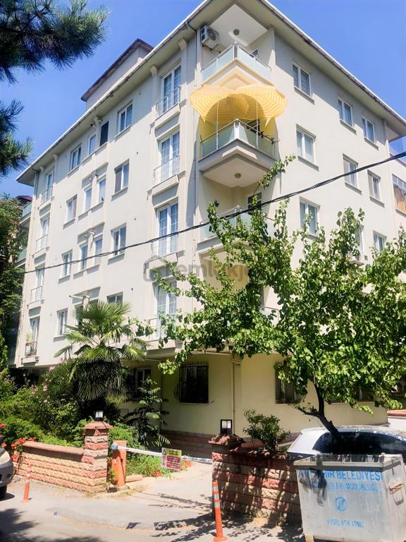 Küçükbakkalköy Ana Caddeye Yakın 3+1 Daire 11.950.000tl 2
