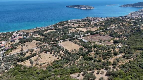 Karaburun Merkez, Hisarcık Mevki Panoramik Deniz Manzaralı Arazi 1
