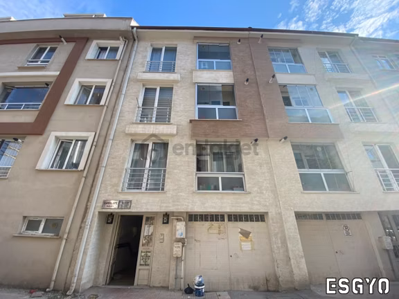 Esgyo'dan Ktoprak Mah Gülay Kanatlı Ortaokulu Yakını Kiralık 2+1 1