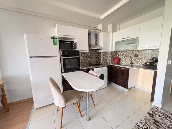 Yüksel Şahinden Yazır'da Tramvaya Yakın 2+1 Eşyalı Kiralık Daire 1