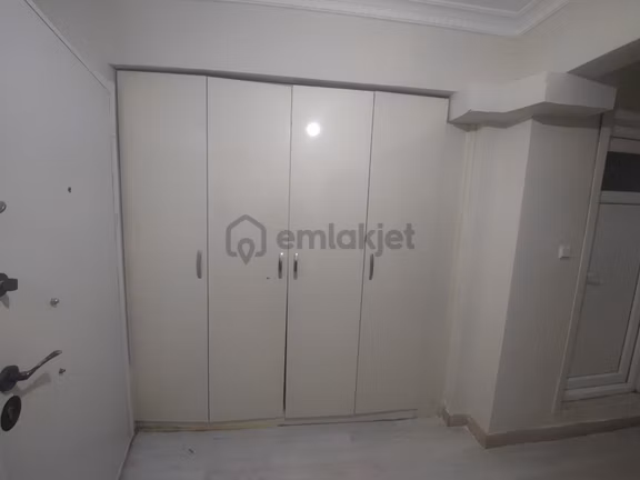 Yabancıya Uygun 1+1 2