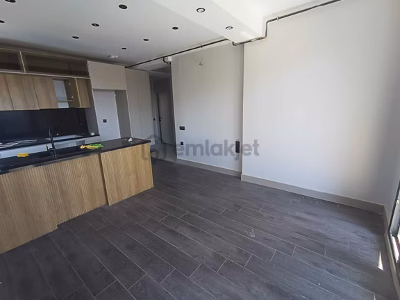 Yuvam'dan Kiralık Havuzlu Akua Parklı Lüks 2+1 1