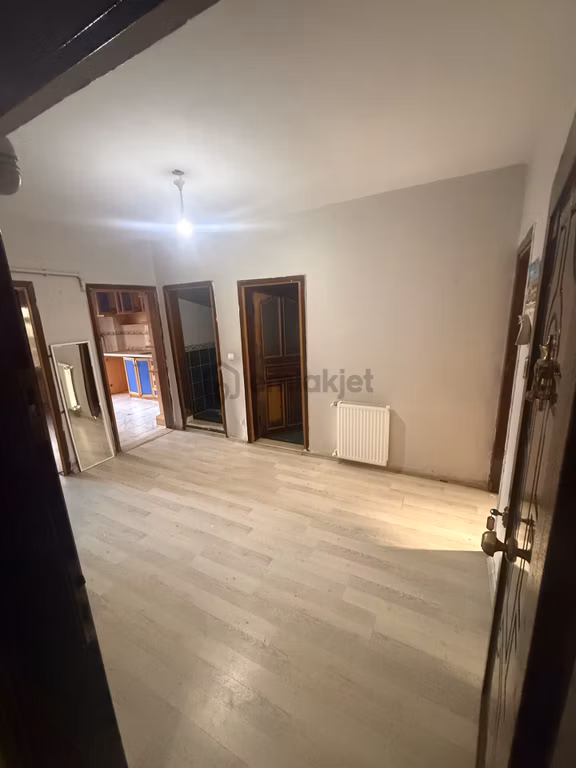 Akşemsettin Mahallesi Metro Yakını 2+1 Kiralık Daire/ 2