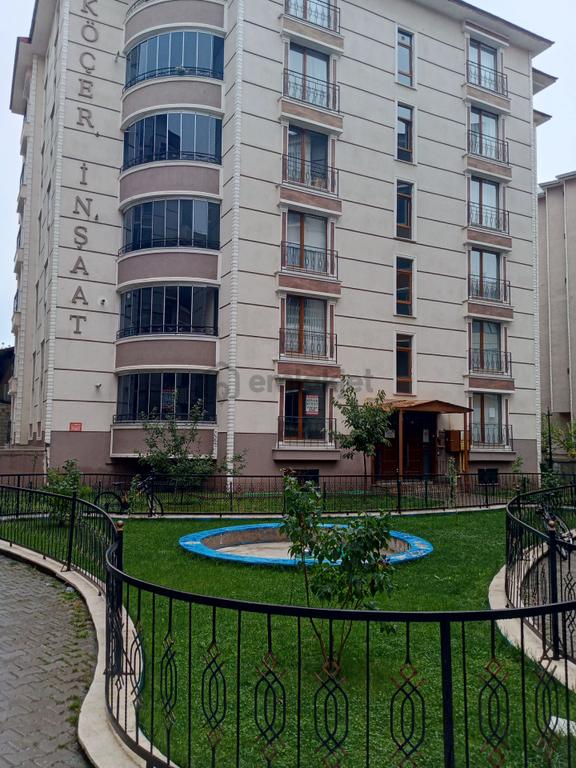 Turyap Ağrıdan Satılık 4+1 Daire Gazi Mahallesi 1