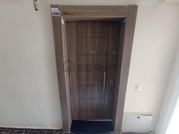 Buca Doğum Hastanesi Arkasında Satılık 1+1 Daire 2