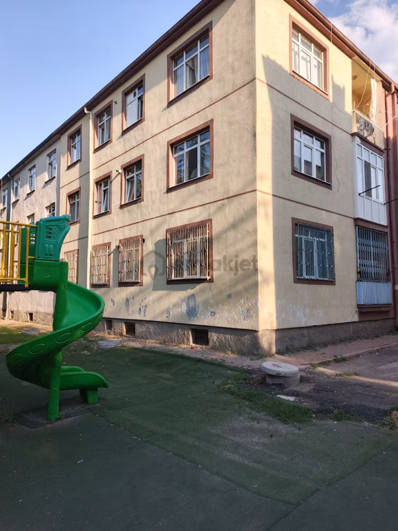Yeni Köyde 3+1 Daire Acil Arac Takasi Olur 1