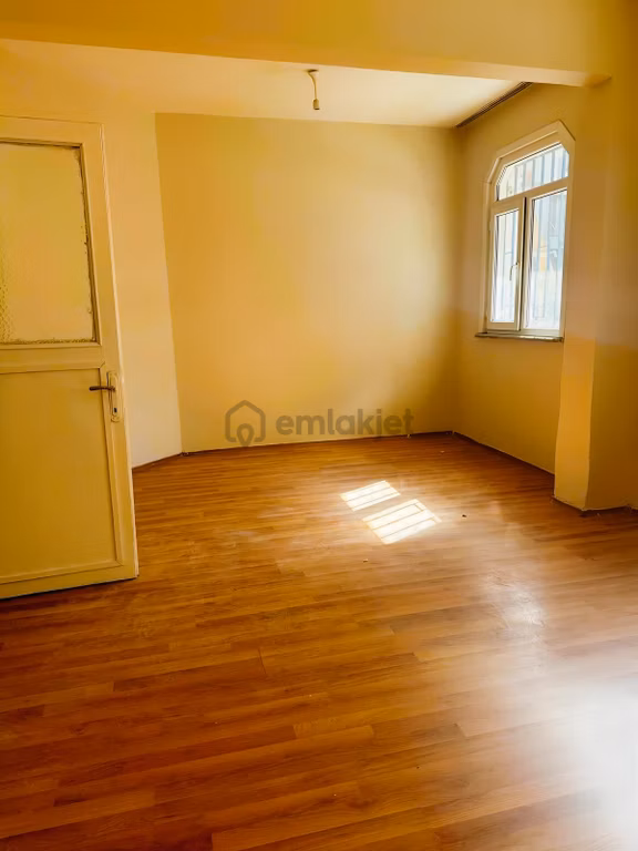 Sefaköy İnönü Mahallesi Kiralık 2 + 1 2