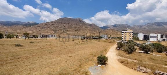 Lemas Emlak : 765 M2 Yatırımlık Köşe Parsel Satılık Arsa 2