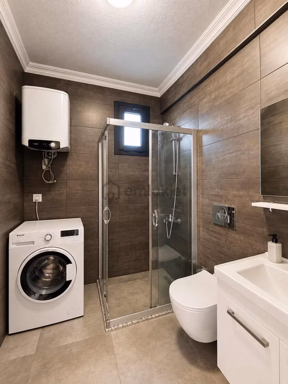 Datça Merkezde Üst Katta, Ferah Ve Kullanışlı 1+1 Daire 2