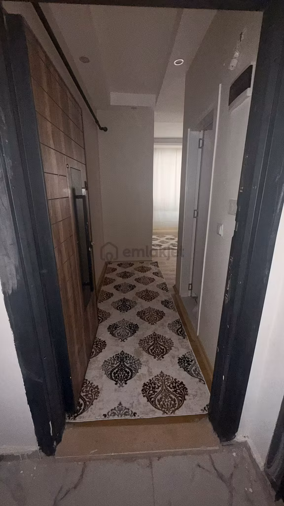 Barak Emlak'tan Hastane Arkası Kiralık 1+1 Eşyalı Daire 2