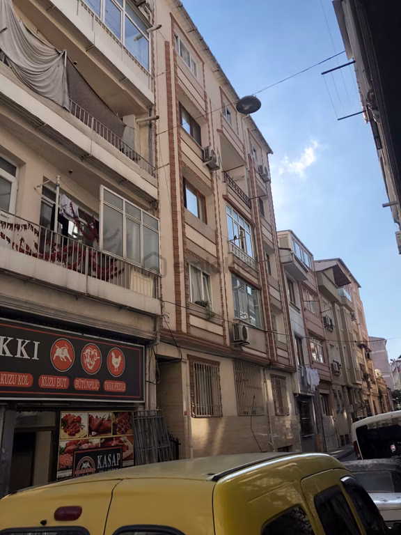 Fatih Edirnekapıda 3+1 Eşyalı Daire 2