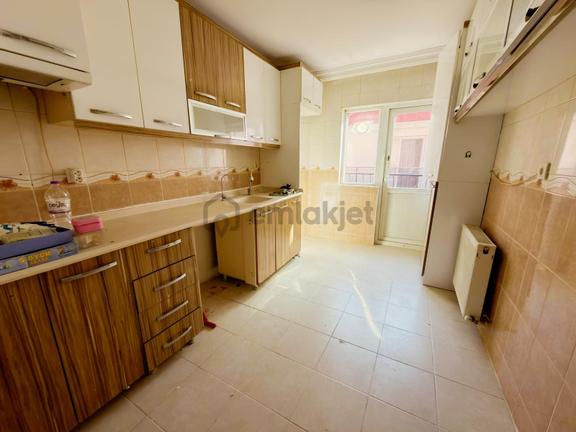 Alsancak Mah Ayyıldız Ve Bağlıca Sınırı Satılık 3+1 1