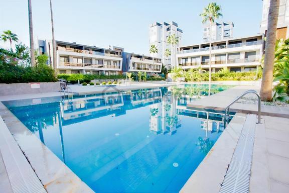 Antalya Lara Güzeloba Da Eşyalı Kiralık 3+1 Dubleks Daire 1
