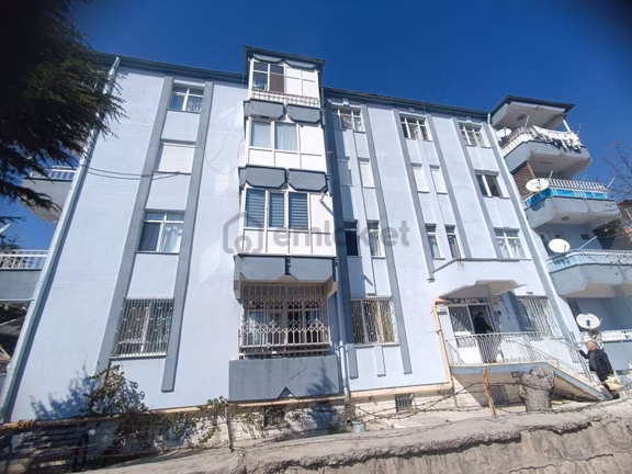 Gökkent De Satlık 3+1 Kombili Zemin Kat 2