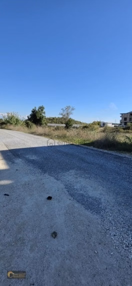 Sarılar Yeni Mah.satılık 500 M2 Köşe Başı Arsa.. 2