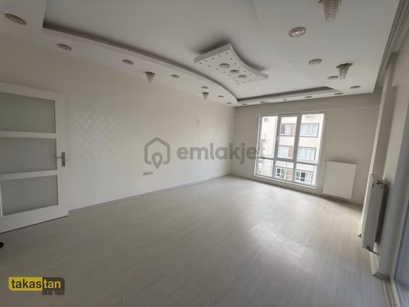 Karacaahmet Merkezi Konumlu Masrafsız Hasarsız Oturuma Hazır 2