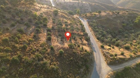Bodrum Mazı'da Anayola Sıfır Deniz Manzaralı 1217 M² Tarla 2