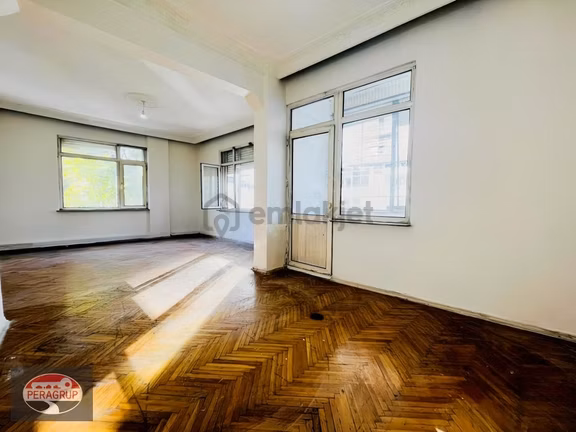 {peradan} Fikirtepe Hızırbey Cad. Üzerinde 2+1 Kiralık Daire 1