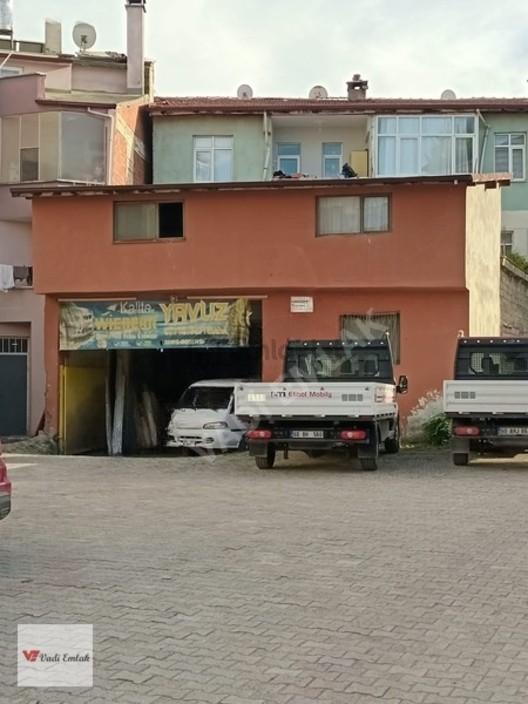 Meydanda Satılık 100m² Dükkan: 26.000 Tl Kira Getirili Fırsat 1
