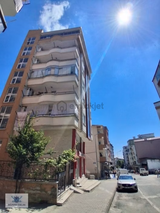 Sığınak Emlak'tan İlyasköy'de Satılık 2+1 Deniz Manzaralı Daire 2